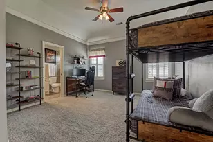 67 S Sage Sparrow Cir, Spring, TX 77389 - Photo 36