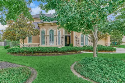 67 S Sage Sparrow Circle, Spring, TX 77389 - Photo 10