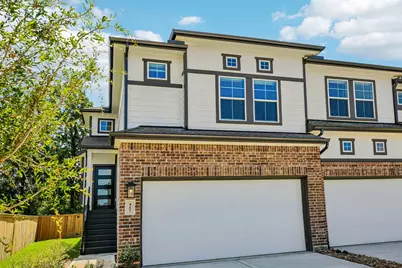 417 East Coralburst Loop, Montgomery, TX 77316 - Photo 2