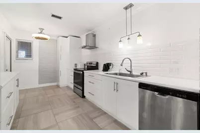 2824 Briarhurst Drive #14, Houston, TX 77057 - Photo 1