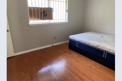 206 W Mitchell Road, Houston, TX 77037 - Photo 6