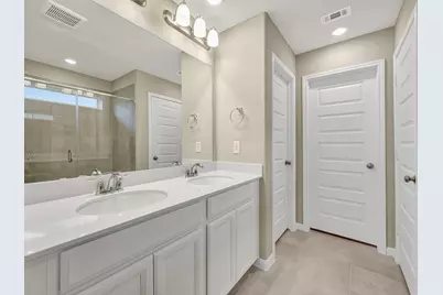 5718 Adamite Way, Houston, TX 77048 - Photo 14