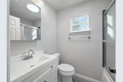 12715 Middlesbrough Lane, Houston, TX 77066 - Photo 28