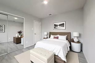 12715 Middlesbrough Ln, Houston, TX 77066 - Photo 24