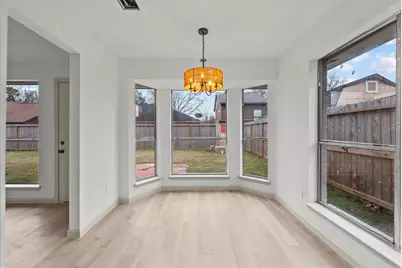 10912 Dogwood Drive, La Porte, TX 77571 - Photo 10