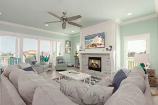 1255 Cloon St, Crystal Beach, TX 77650 - Photo 8