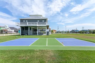 1255 Cloon Street, Crystal Beach, TX 77650 - Photo 2