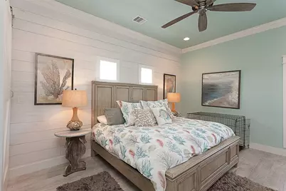 1255 Cloon Street, Crystal Beach, TX 77650 - Photo 16