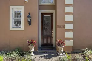 5826 Augusta Ct, Houston, TX 77057 - Photo 2