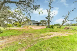 250 Pony Trl Trail, Angleton, TX 77515 - Photo 34