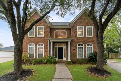 1911 Triple Mast Circle, League City, TX 77573 - Photo 2