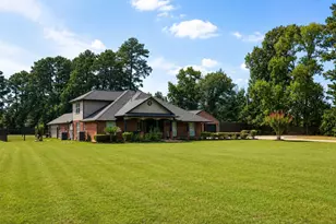 65 County Rd 2209N, Cleveland, TX 77327 - Photo 2