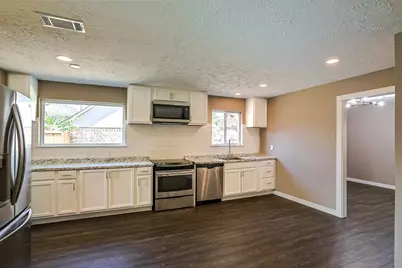 3215 Springhill Drive, Missouri City, TX 77459 - Photo 18