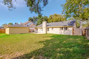 3215 Springhill Dr, Missouri City, TX 77459 - Photo 40