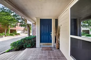 4724 Post Oak Timber Dr, Houston, TX 77056 - Photo 4