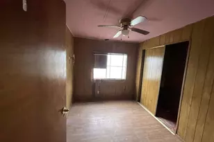 84 Lampshire Ave, Palmview, TX 78572 - Photo 6