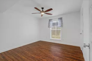 7575 Katy Fwy, Houston, TX 77024 - Photo 36