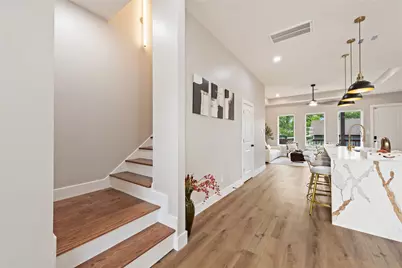 5947 Collingsworth Street, Houston, TX 77026 - Photo 6