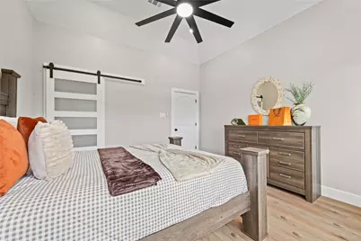 5947 Collingsworth Street, Houston, TX 77026 - Photo 14