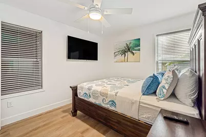 1602 55th Street, Galveston, TX 77551 - Photo 22