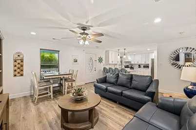 1602 55th Street, Galveston, TX 77551 - Photo 12