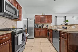 11219 Northam Dr, Tomball, TX 77375 - Photo 6