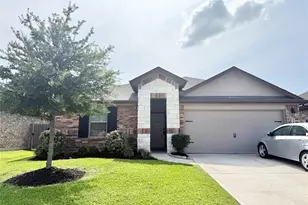 3939 Country Club Dr, Baytown, TX 77521 - Photo 1