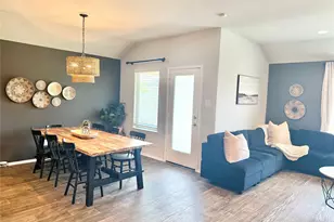3939 Country Club Dr, Baytown, TX 77521 - Photo 12