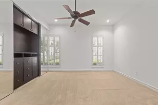 4868 Post Oak Timber Dr, Houston, TX 77056 - Photo 14