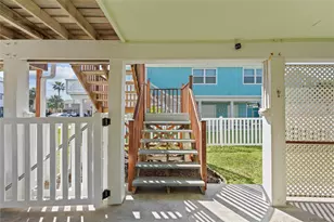 13810 San Domingo Dr, Galveston, TX 77554 - Photo 34