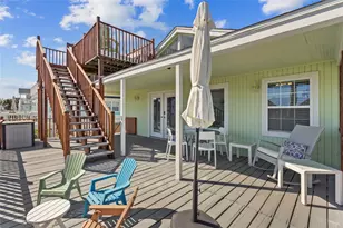 13810 San Domingo Dr, Galveston, TX 77554 - Photo 4