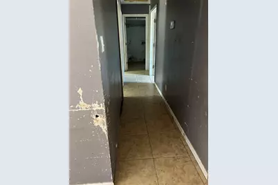 1406 W Homer Street Street W #2, Houston, TX 77091 - Photo 4