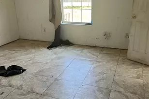 1406 W Homer Street Street W, Houston, TX 77091 - Photo 6