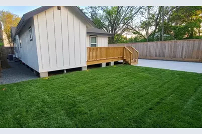 5210 Polk Street, Houston, TX 77023 - Photo 16