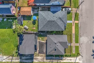 2919 Avenue K, Galveston, TX 77550 - Photo 24