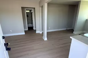 2919 Avenue K, Galveston, TX 77550 - Photo 8