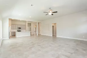 16 Florentino Vine Pl, The Woodlands, TX 77354 - Photo 12