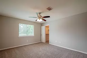 215 Wood Cir Ln, Houston, TX 77015 - Photo 38