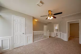 215 Wood Cir Ln, Houston, TX 77015 - Photo 32