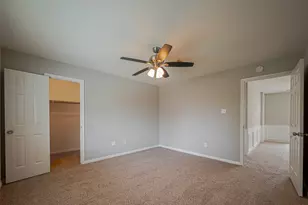 215 Wood Cir Ln, Houston, TX 77015 - Photo 40