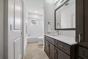 2017 Driscoll St, Houston, TX 77019 - Photo 16