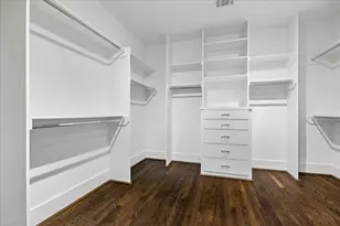 2017 Driscoll St, Houston, TX 77019 - Photo 10