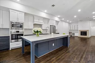 2017 Driscoll St, Houston, TX 77019 - Photo 2