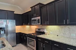 4438 Firebrush Ln, Baytown, TX 77521 - Photo 4
