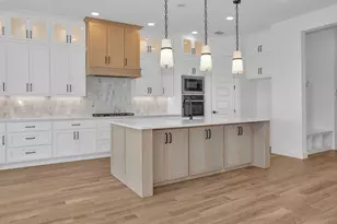 7722 Unicorn Clubtail Ct, Fulshear, TX 77441 - Photo 4