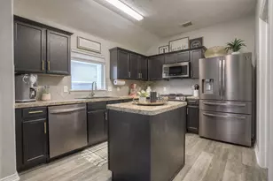 5049 Willow Point Dr, Conroe, TX 77303 - Photo 20