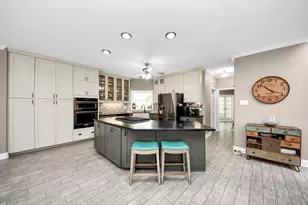 7814 Magnolia Cove Ct, Houston, TX 77346 - Photo 10