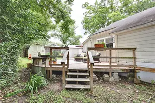 307 W Market St, Fayetteville, TX 78940 - Photo 22