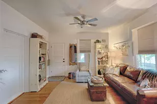 307 W Market St, Fayetteville, TX 78940 - Photo 6