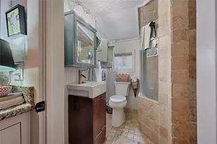 307 W Market St, Fayetteville, TX 78940 - Photo 18